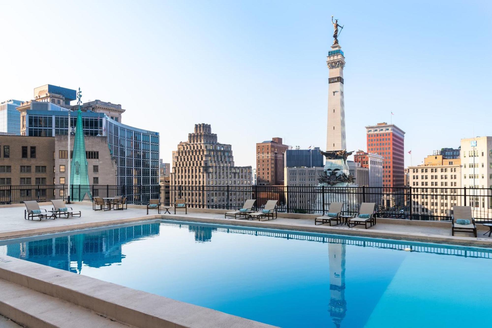 Sheraton Indianapolis City Centre Hotel Exterior foto