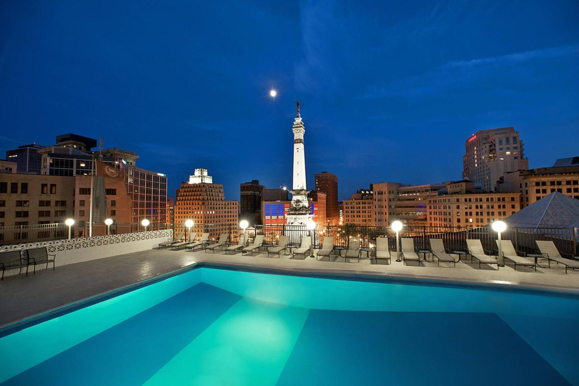 Sheraton Indianapolis City Centre Hotel Exterior foto